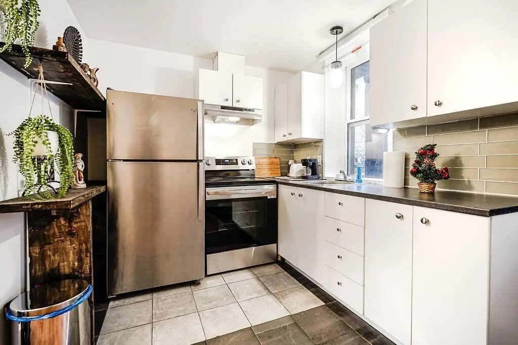 Charmant Appartement De 2 Chambres A Griffintown 몬트리올
