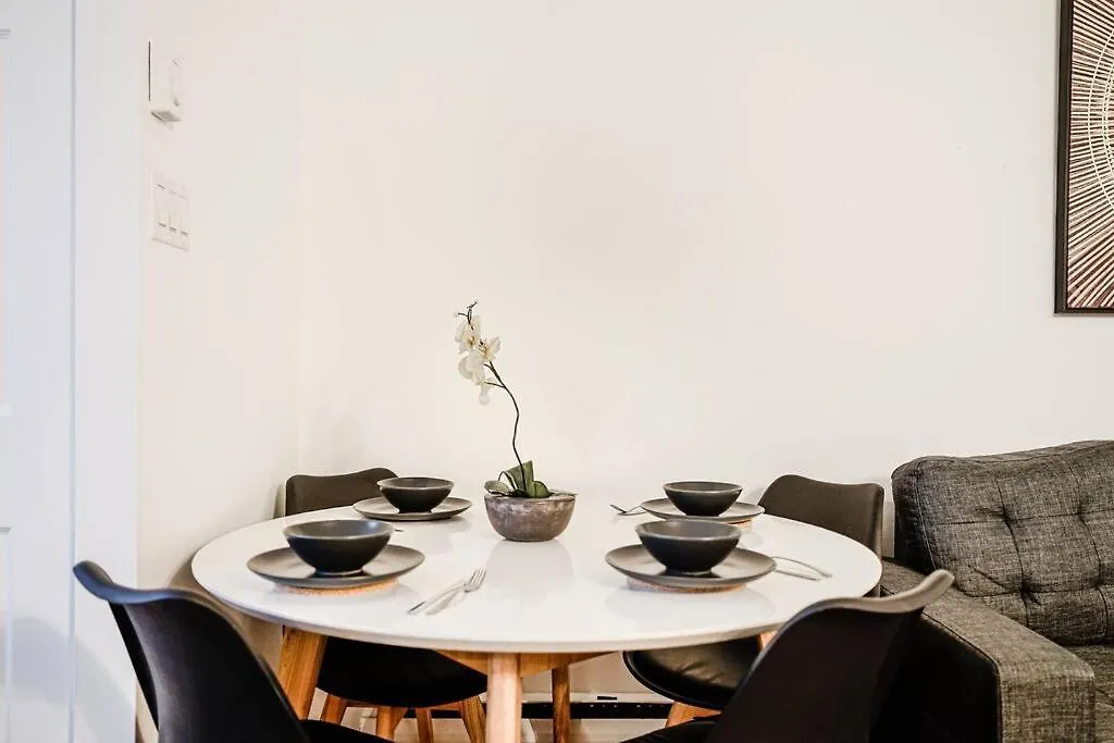 Charmant Appartement De 2 Chambres A Griffintown 몬트리올 0*,  캐나다